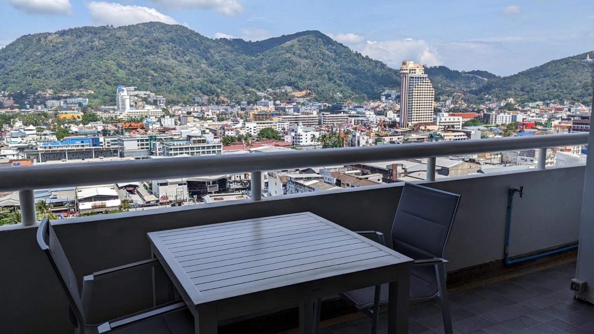 Patong Tower Excellence Pta 2025 Apartman Kültér fotó