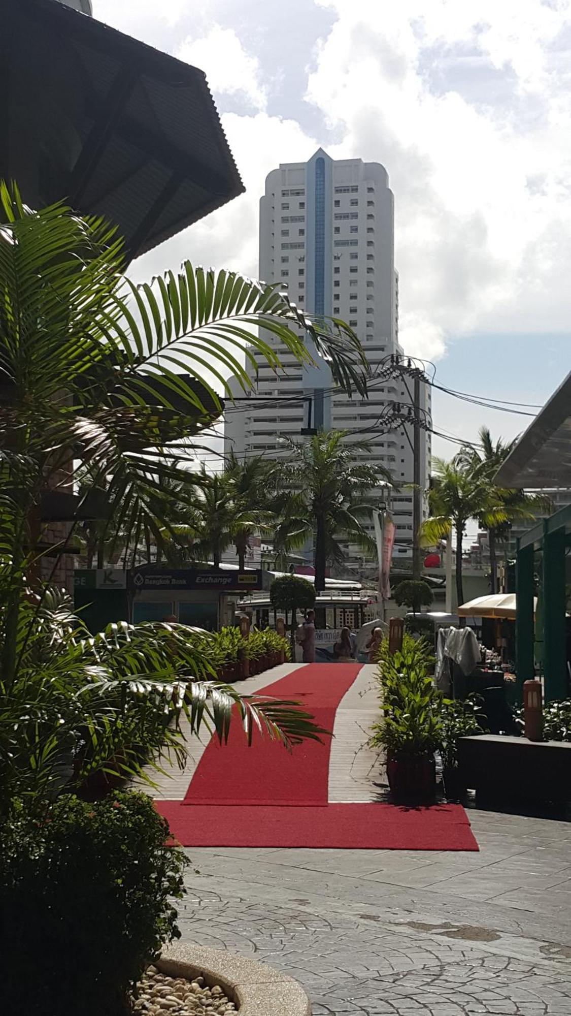 Patong Tower Excellence Pta 2025 Apartman Kültér fotó